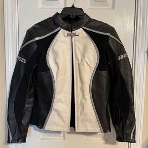 Sedici leather women’s moto motorcycle padded jacket with vest